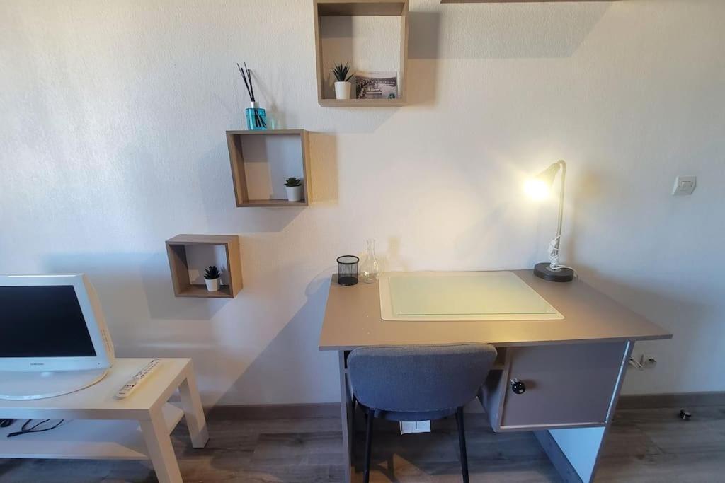 Fully Equipped Apartment St Charles Station Marseille Exterior photo